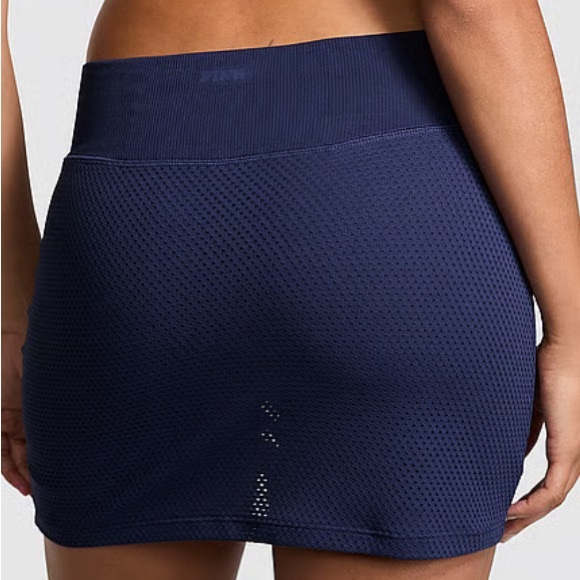 PINK Seamless Mini Midnight Navy Skort Women Size Medium - Picture 9 of 11